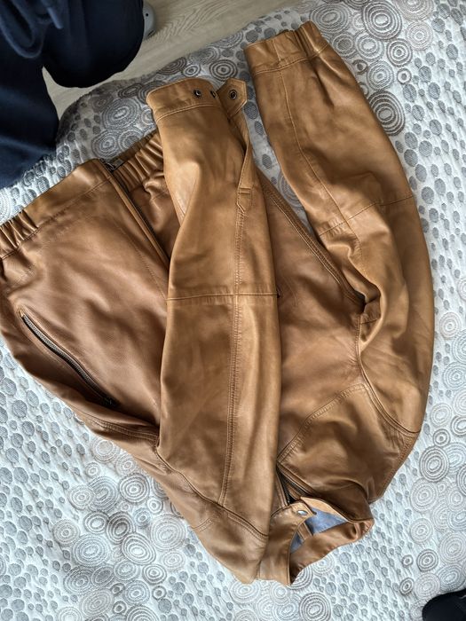 Кожено яке на Massimo Dutti - естесвена кожа