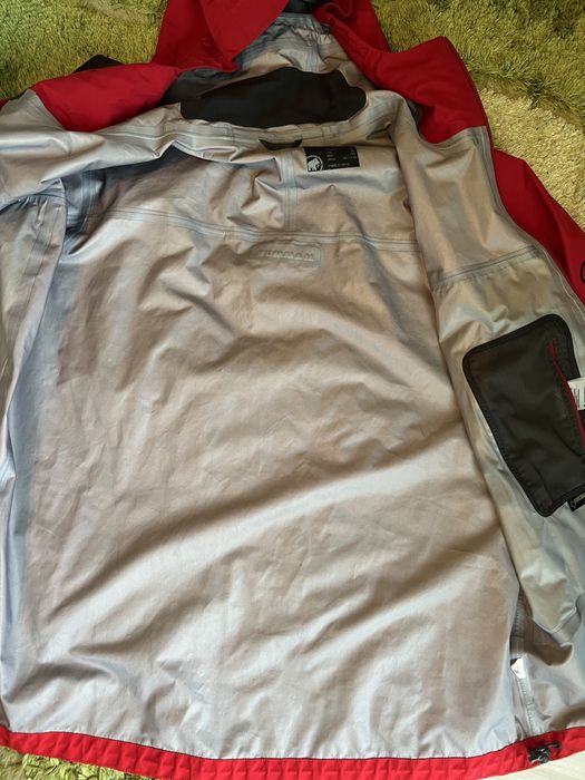 Geaca impermeabila Mamut