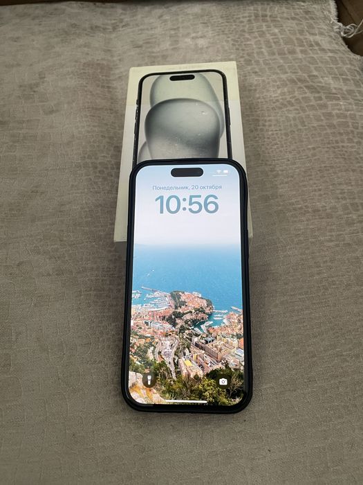 Продам iPhone 15 128gb