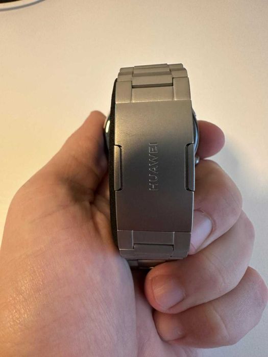 Huawei Watch GT 3 Pro Titanium (46 mm) – stare foarte bună, cutie