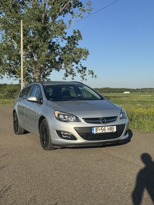 Opel Astra J 1.6 Cdti Euro 6.  110 cp 2014