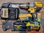 DeWalt DCD995P2 Masina premium de gaurit cu percutie XRP Li-Ion 18V