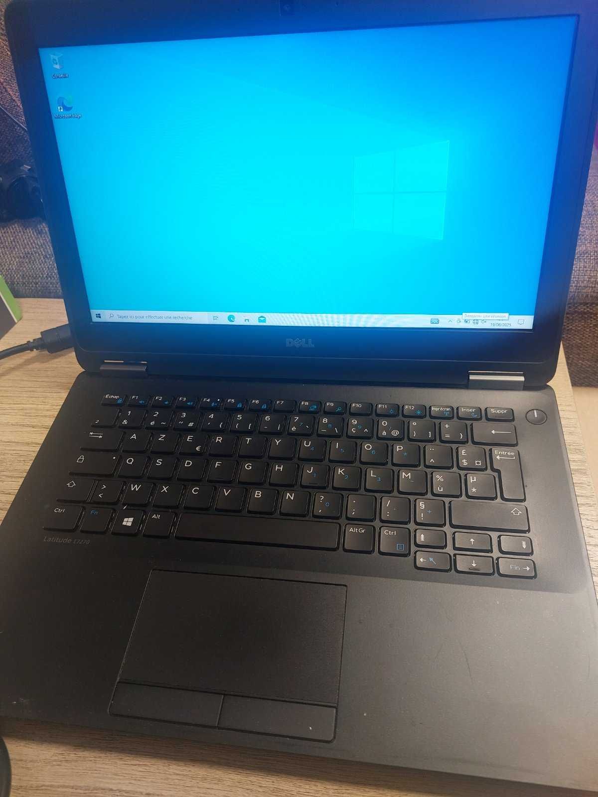 Лаптоп DELL Latitude E7270