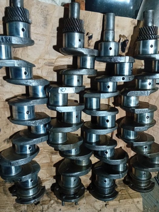 Arbore cotit Tractor U 650