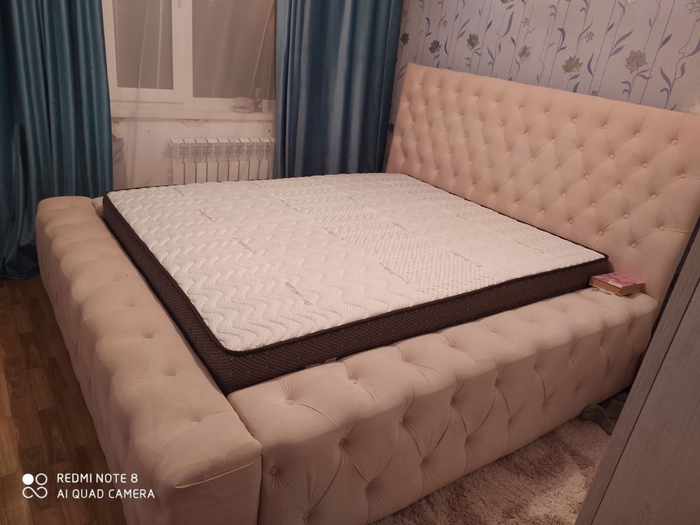 Кровать БЕЗ матраса!!!