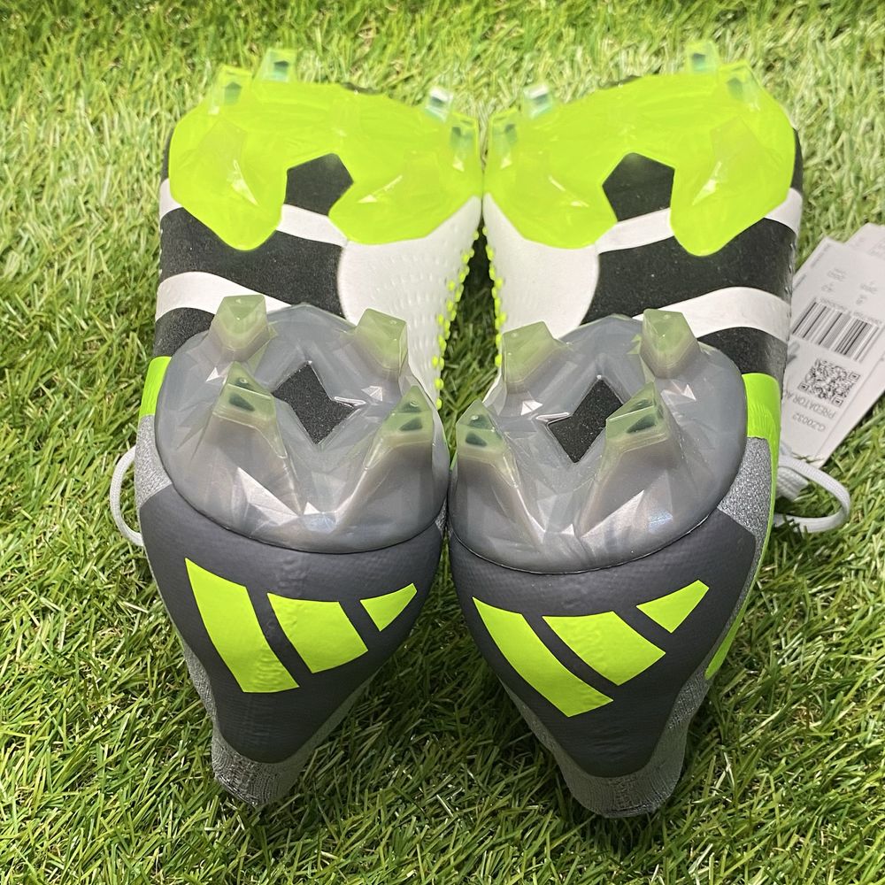 Професионални Бутонки Adidas Predator Accuracy.1 FG
