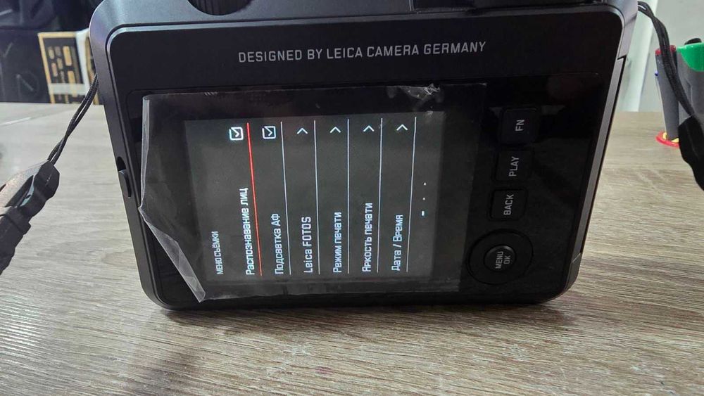 Моментен фотоапарат Leica - SOFORT 2, бял