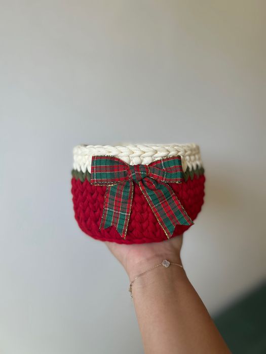 Плетени панери с дървена основа