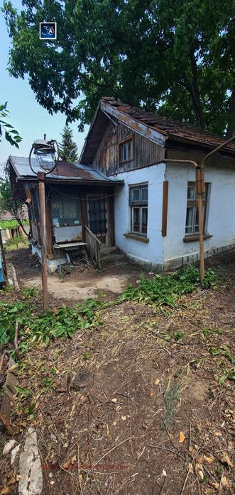 Къща в Плевен-Кайлъка площ 50 цена 45000