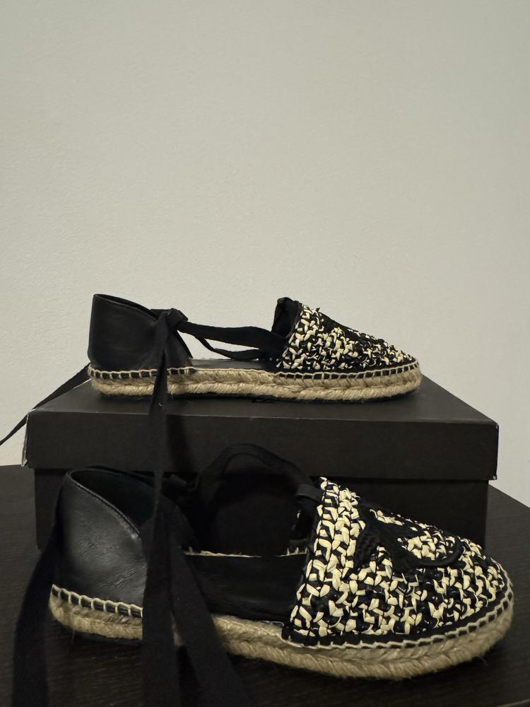 Espadrile Pinko.