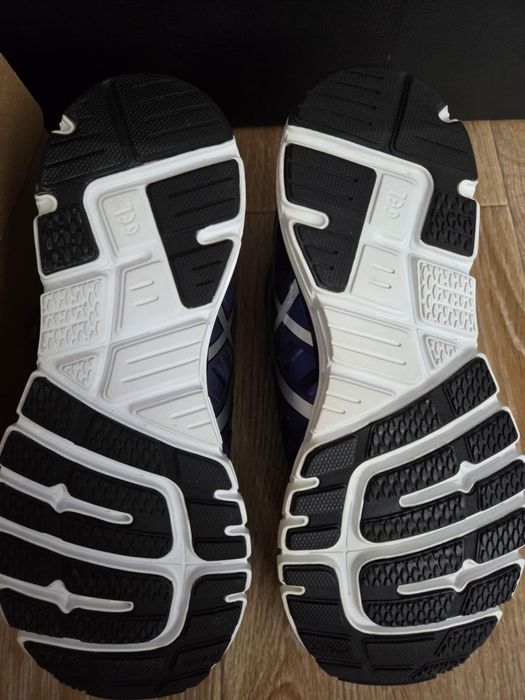 Asics GEL 42 номер
