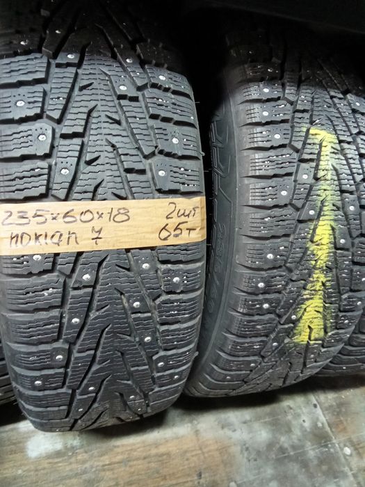 Продам резину 235/60/18 2шт. NOKIAN.65000тг. В отличном состоянии