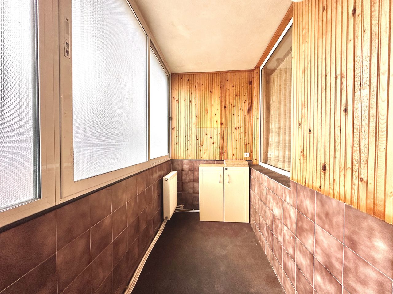 Продава се Четиристаен апартамент в Велико Търново, Картала - 110 кв.м за 982 €/кв.м - Снимка #3