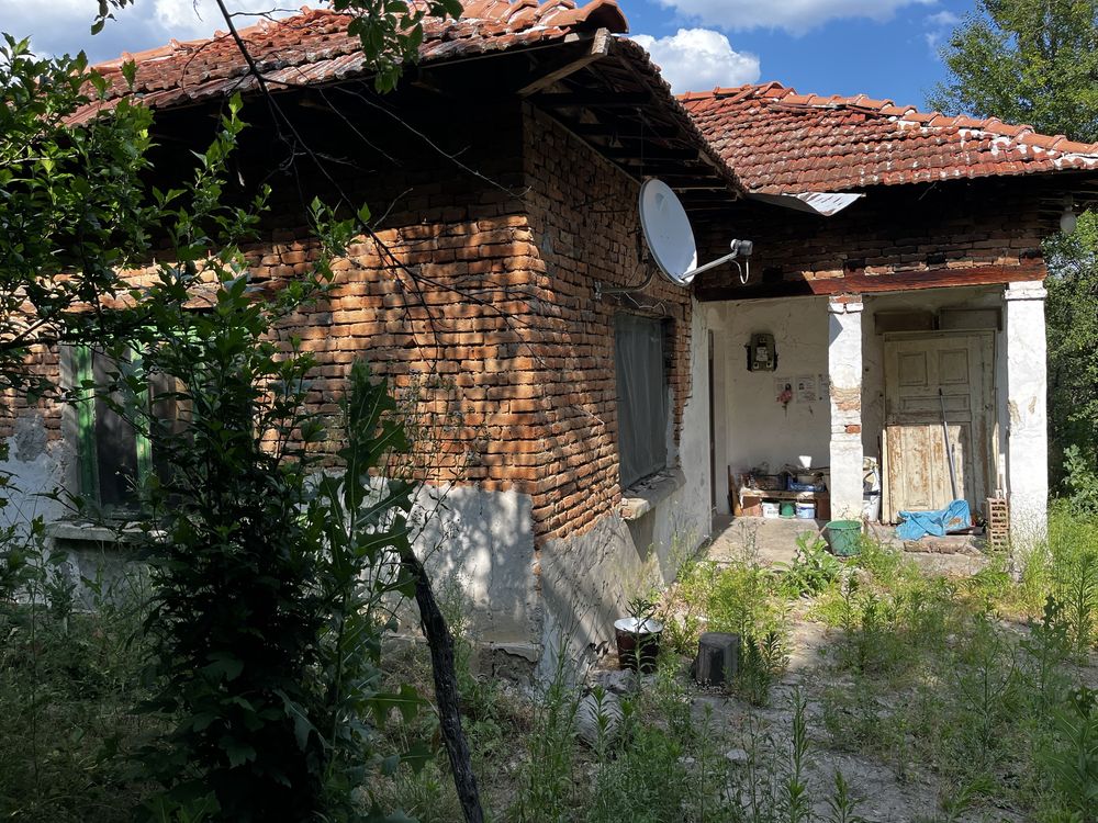 Продавам Къща в с.Каленик