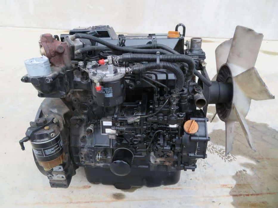 motor yanmar 4tnv98
