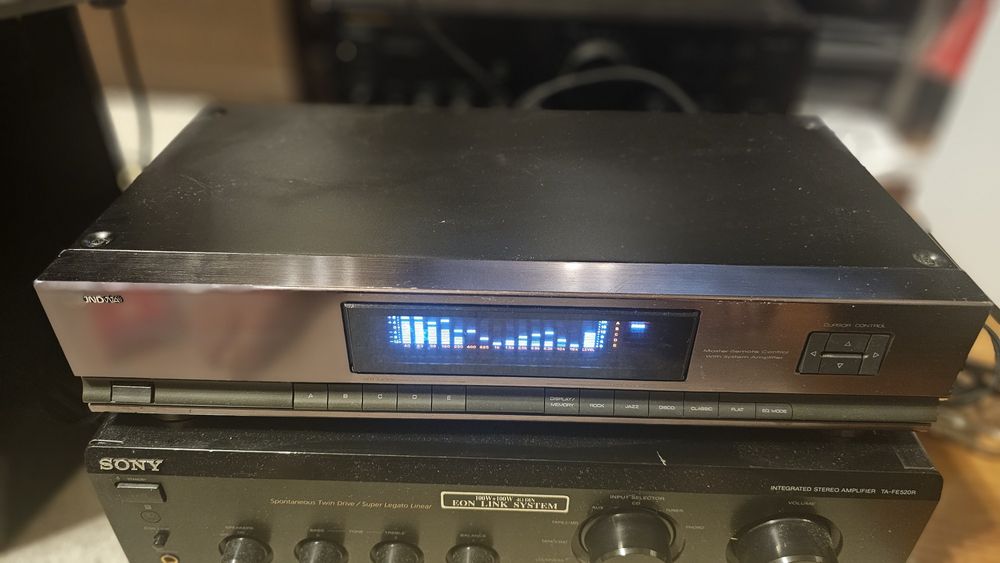 EQ / Egalizator grafic SoundWave Q1200, 14 canale.