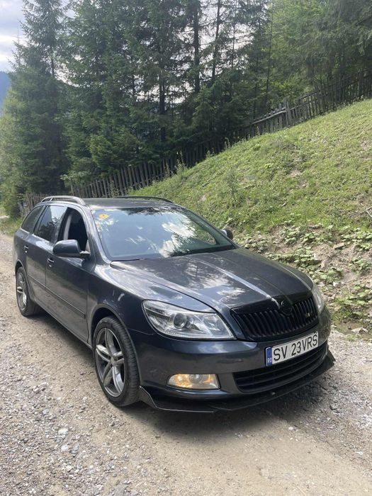 Vând skoda octavia 2 facelift