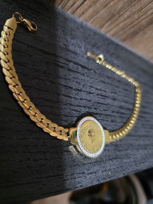 Bratara otel inoxidabil placata cu aur.