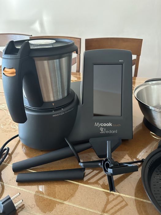 Кухонный робот автомат Mycook Touch Jedani
