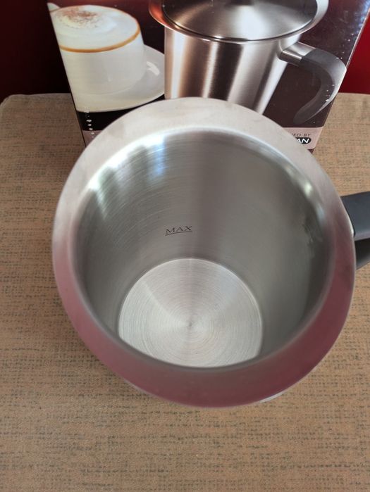 Cană spumare lapte Tchibo