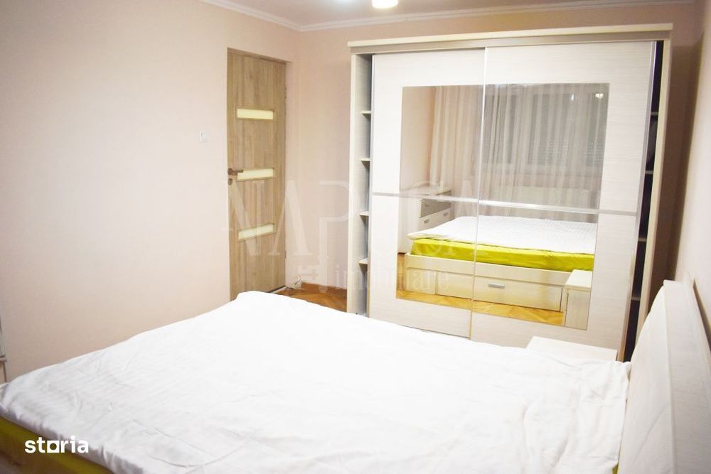 Apartament 4 camere de vanzare in Rogerius Oradea, Oradea