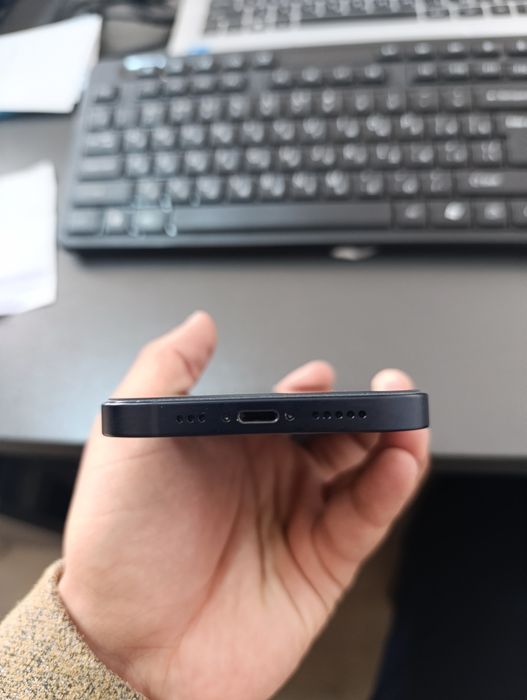 iPhone 12 64 GB 87 Yomkost