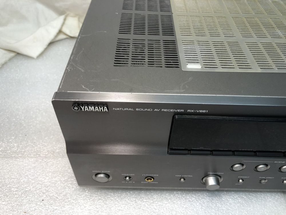 Yamaha RX-V661 resiver