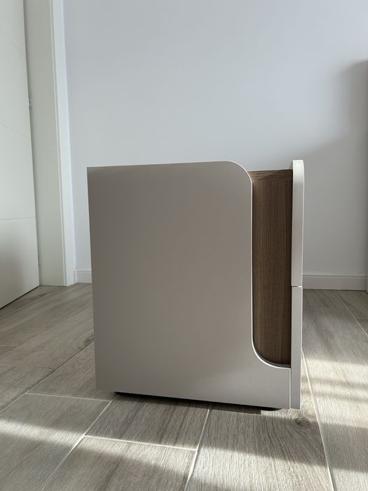 Noptiere dormitor, noi