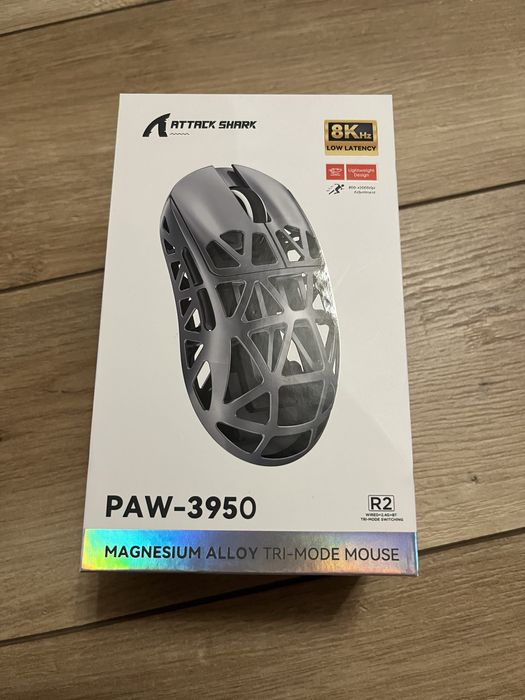 Продам игровую мышь Attack Shark R2