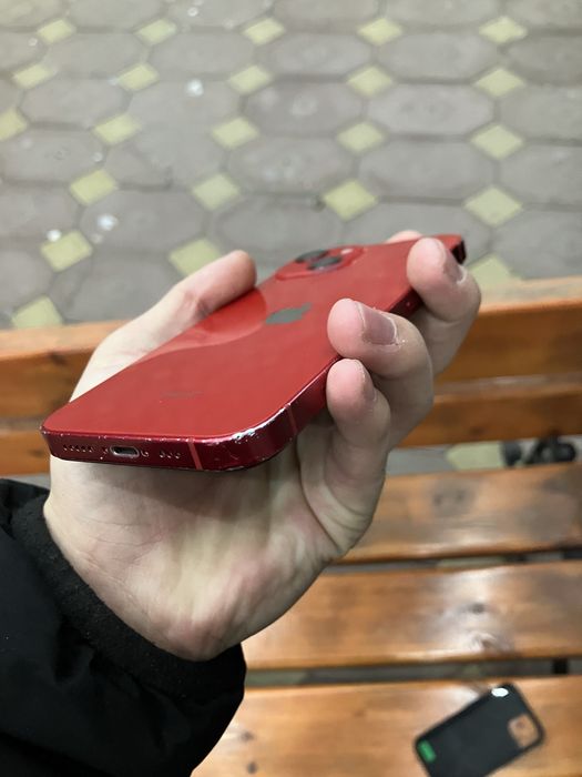 Айфон 13 128гб.