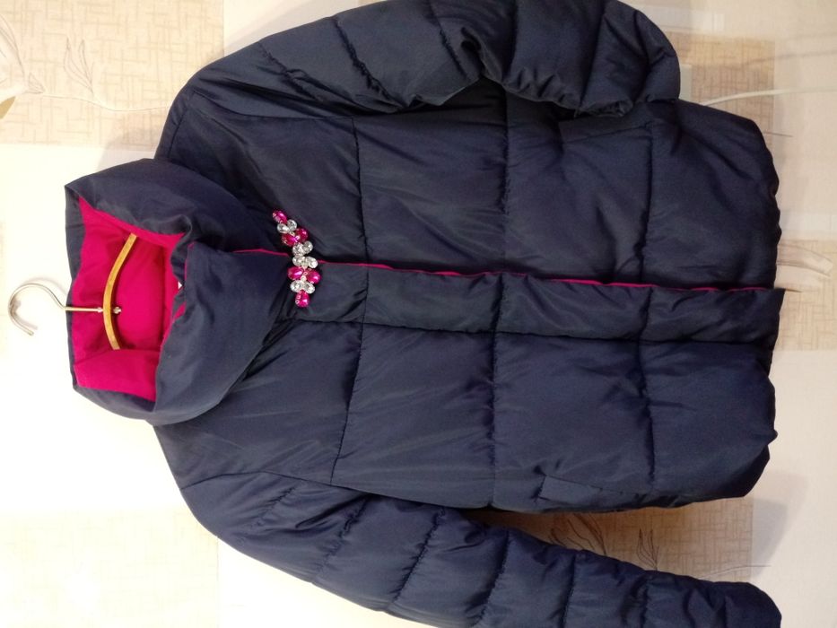 Продам  куртку демисезон