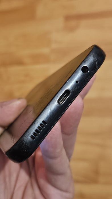 Samsung A14 , cu husă și folie de sticlă