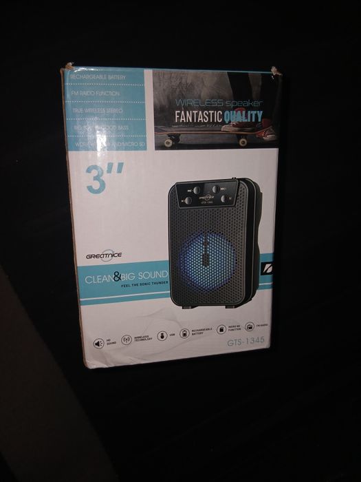 Boxa portabila greatnice cu radio slot de card usb si blutut