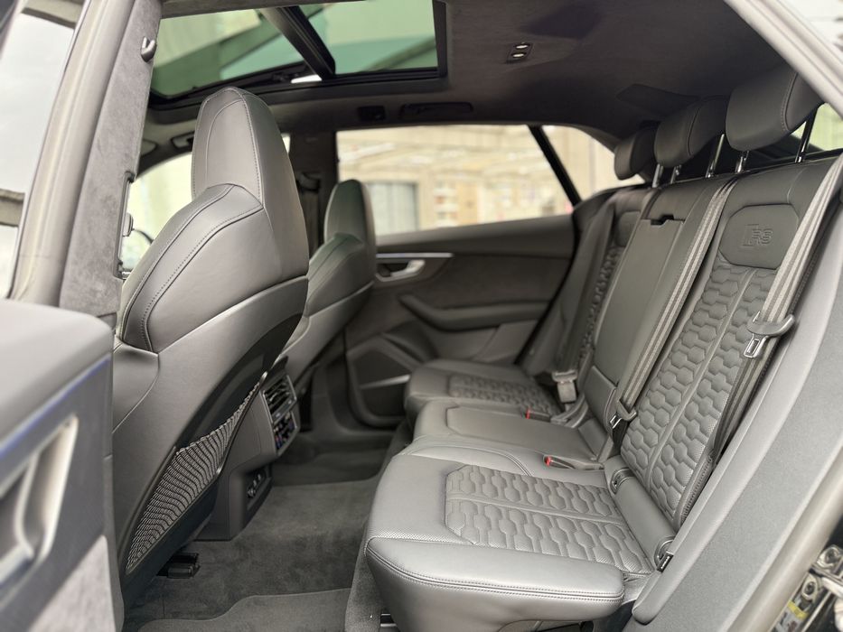 AUDI RSQ8 perfomance  2025–b&o—ceramice—full