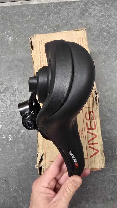 Wittkop Medicus Gel Airflow Седалка за колело велосипед