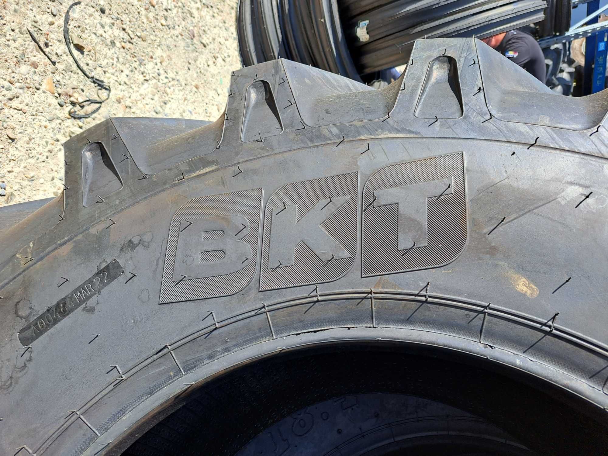 18.4-26 marca BKT cu 14 pliuri cauciucuri TRACTOR anvelope noi