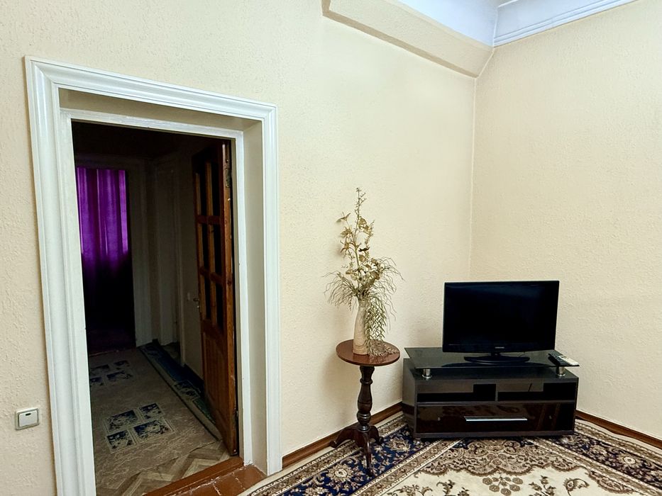 Сдаётся ПОСУТОЧНО квартира тёплая уютная квартира