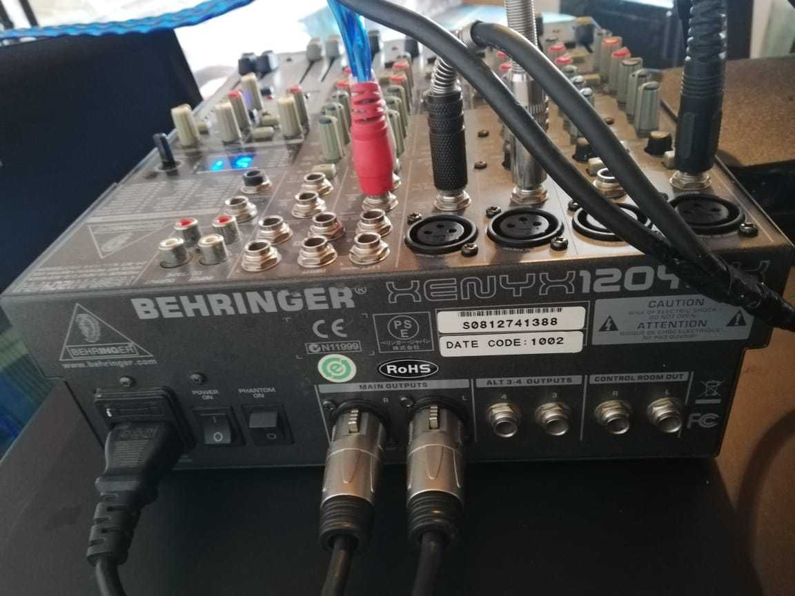 Продам пассивный микшерный пульт BEHRINGER