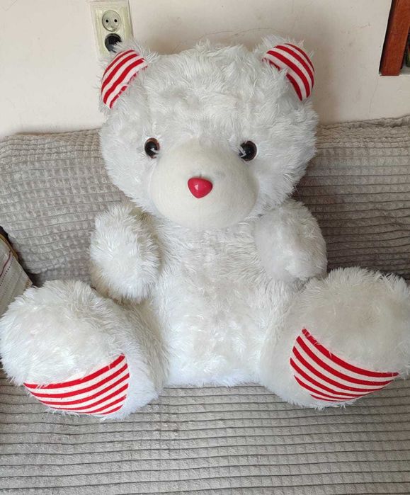 Мишка плюшевый большой