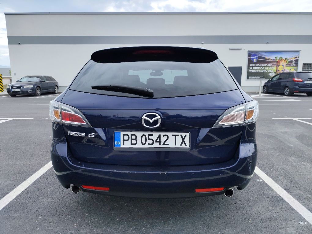 Mazda 6 2.0 бензин , автомат , газ