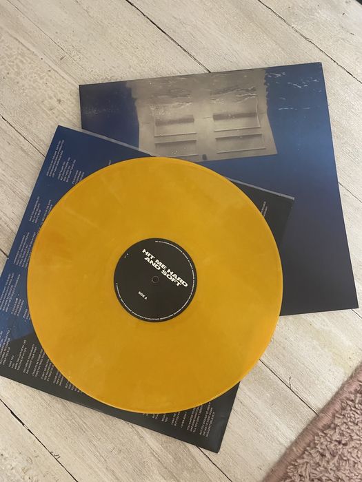 Billie Eilish - Hit Me Hard And Soft - Yellow Vinyl (Limited Edition)