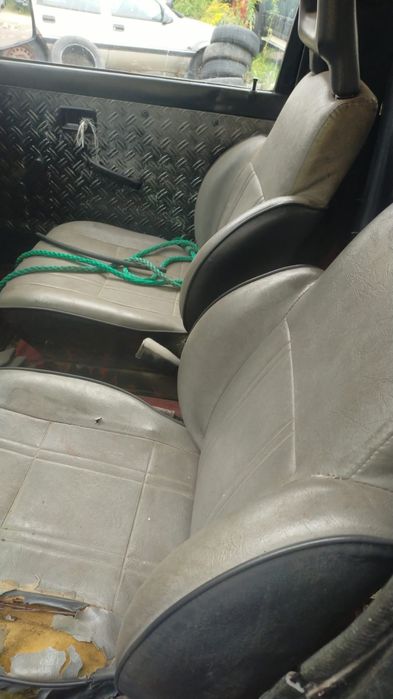Vând Suzuki Samurai