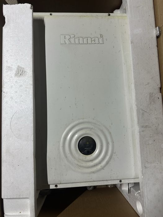 Настенный газовый котел rinnai 160кв хорошее состяние