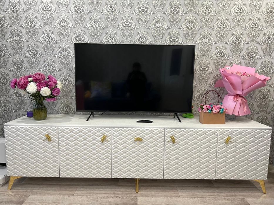 Тумбочка под телевизор