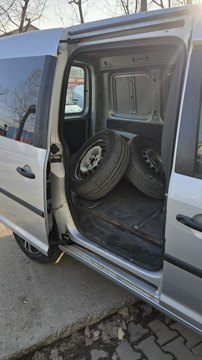 Volkswagen Caddy, cutie automata(DSG),1.6 Tdi