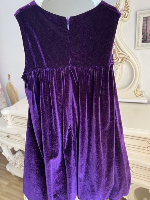 Бархатное платье для девочки