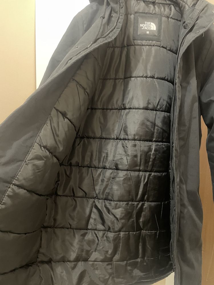 Мъжки якета north face , Bershka
