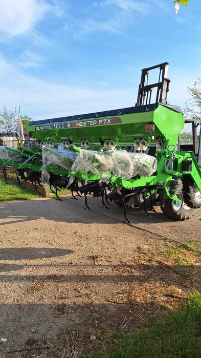 Prășitoare, cultivator pentru floarea-soarelui și porumb