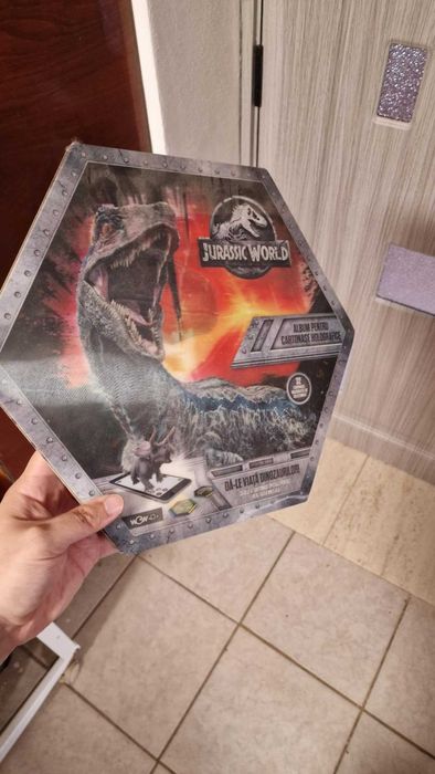 Album holografic Jurassic World