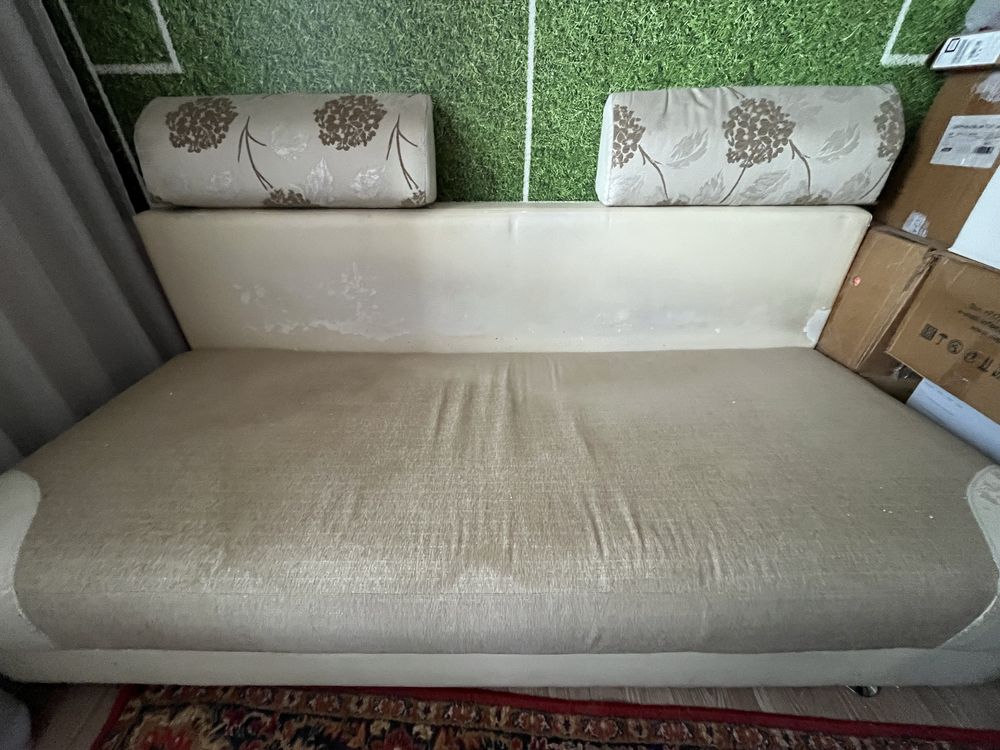 Продается диван.